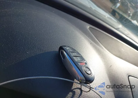 2014 Volkswagen Touareg 3.6L Sport z USA, uszkodzony, nr VIN WVGEF9BP6ED005878